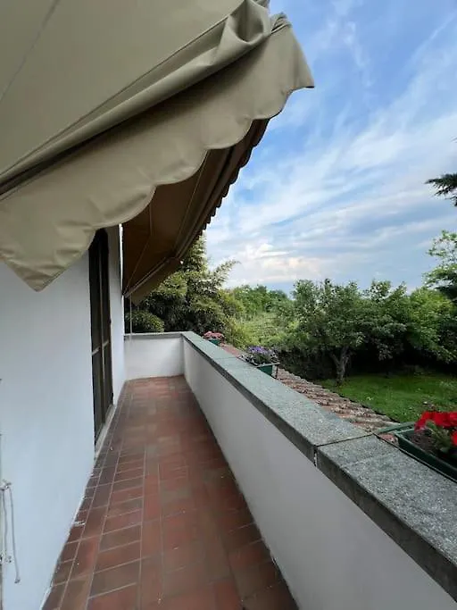 Appartamento Bosco In Citta Cade Italy